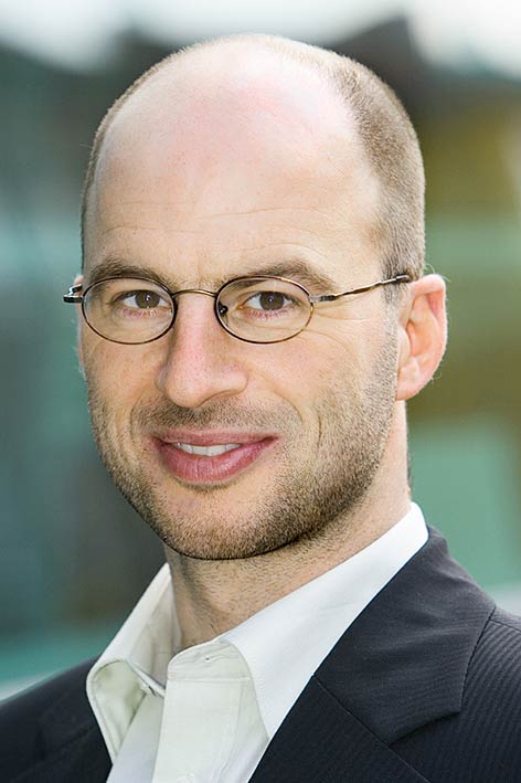 Holger Steffen, Diplom-Kaufmann